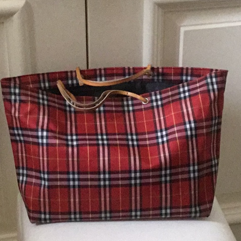 Burberry tote